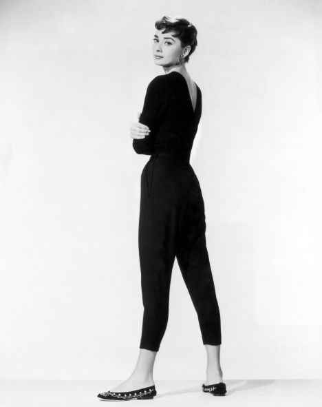 Audrey Hepburn in Capri pants and flats